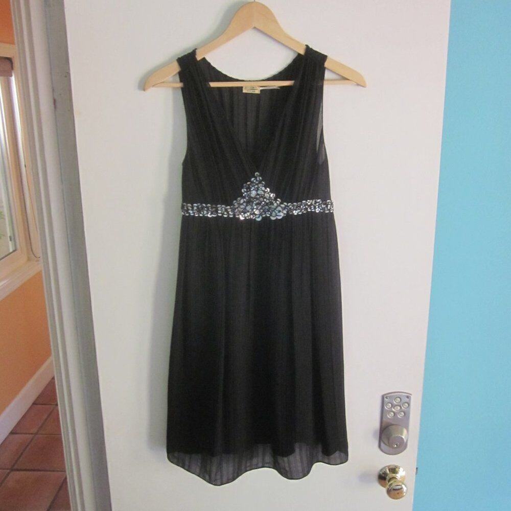 Max Studio Black Silk Dress Size XS Mother of Pearl Button Detail